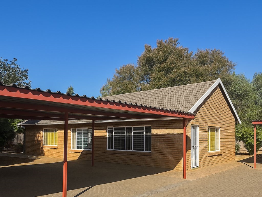 12 Bedroom Property for Sale in Universitas Free State